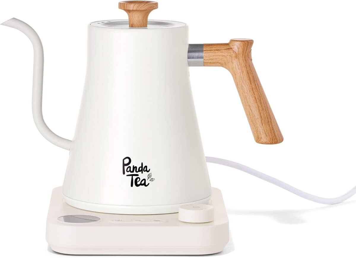 Test bouilloire Panda Tea : col de cygne précis et rapide