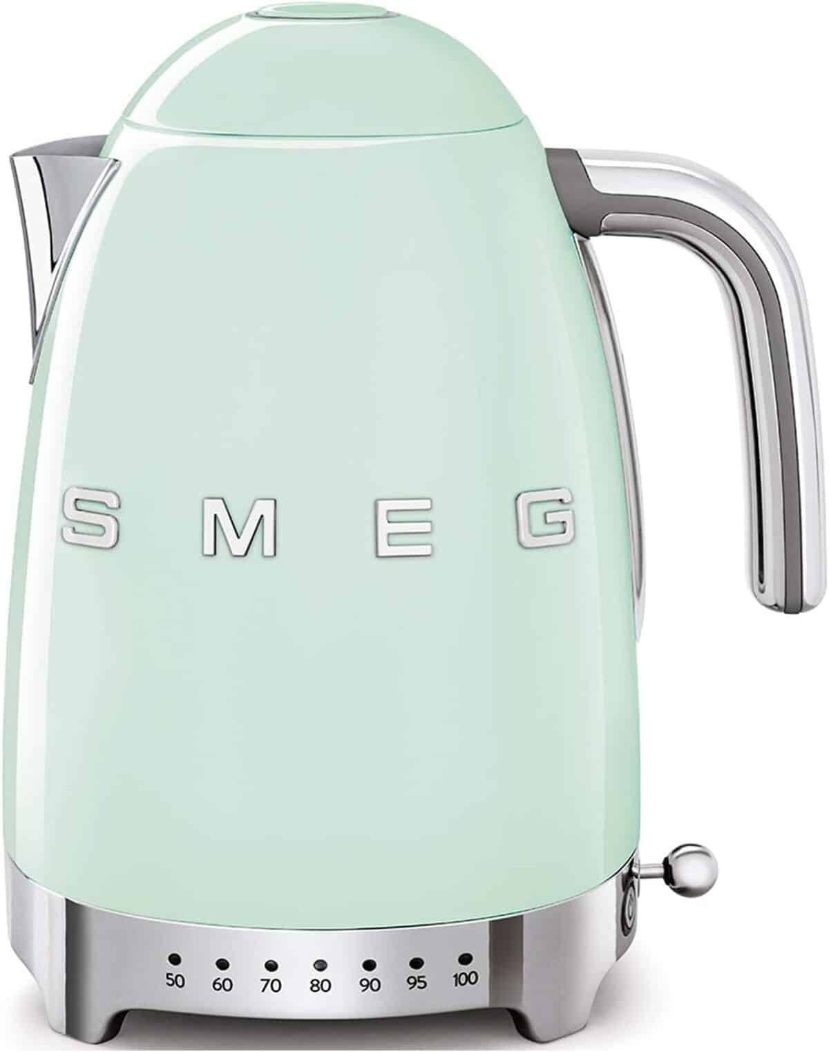 Test : bouilloire Smeg KLF04PGEU 2400W vert d'eau