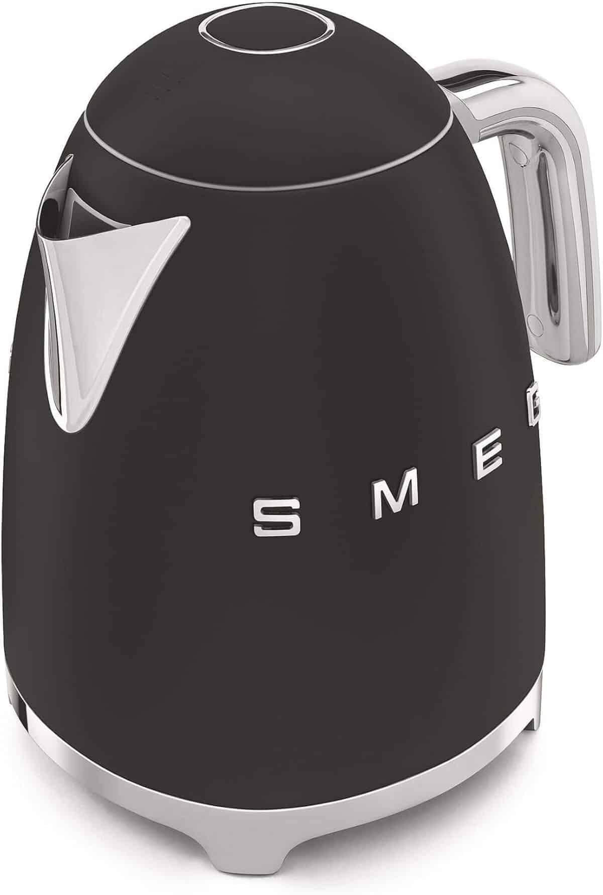 Test de la bouilloire sans fil 2400w KLF03BLMEU