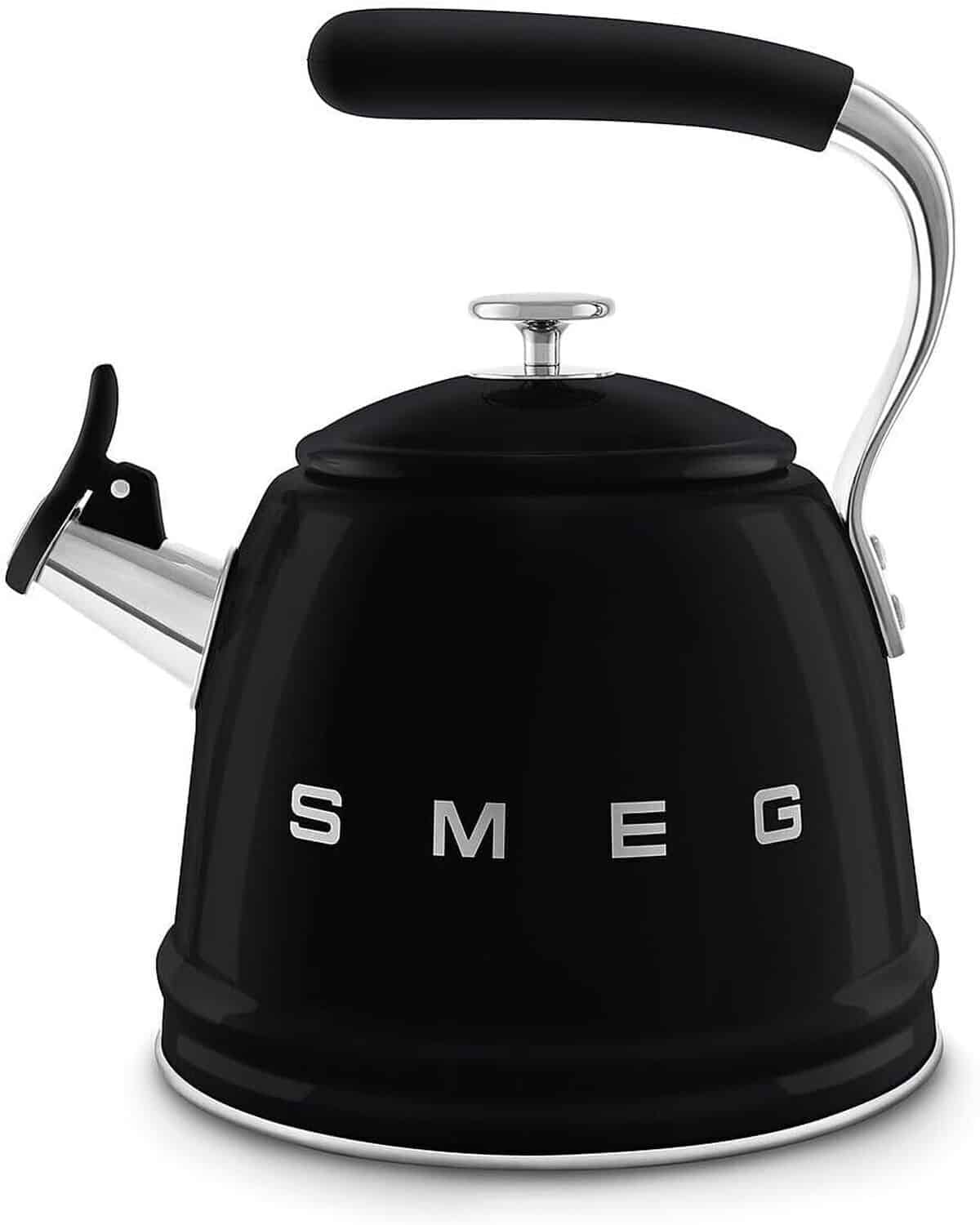 Test : bouilloire sifflante Smeg WKF01BL 2, 3 L en inox