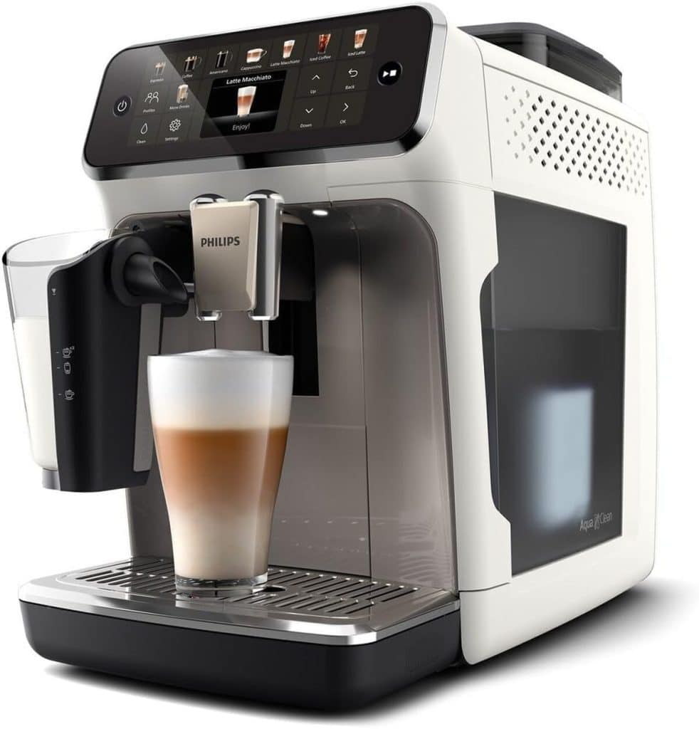 Test de la machine à expresso Philips 5500 EP5545/70 : performance et design